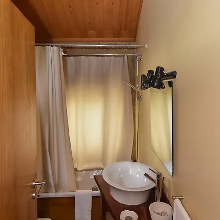 Quinta De Abol De Baixo 4*