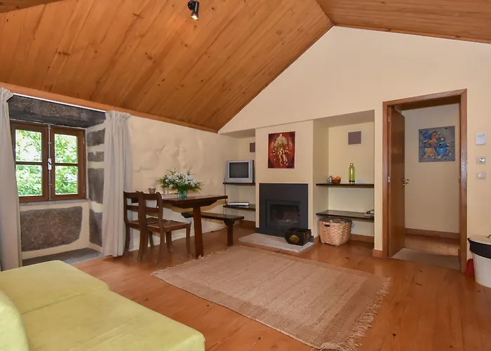 Quinta De Abol De Baixo Casa de hóspedes